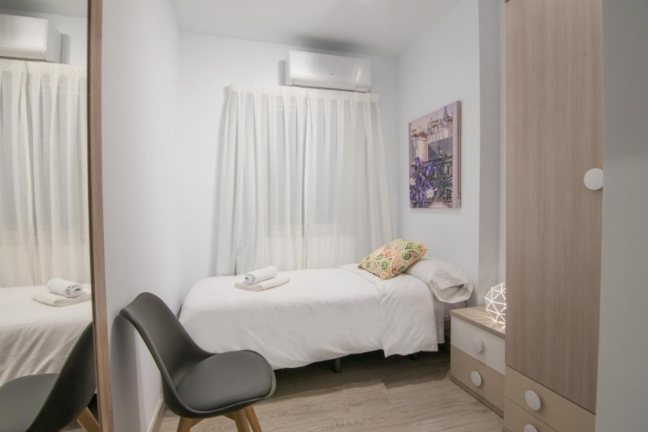 Tuguest Station 2 Apartment Granada Exteriör bild